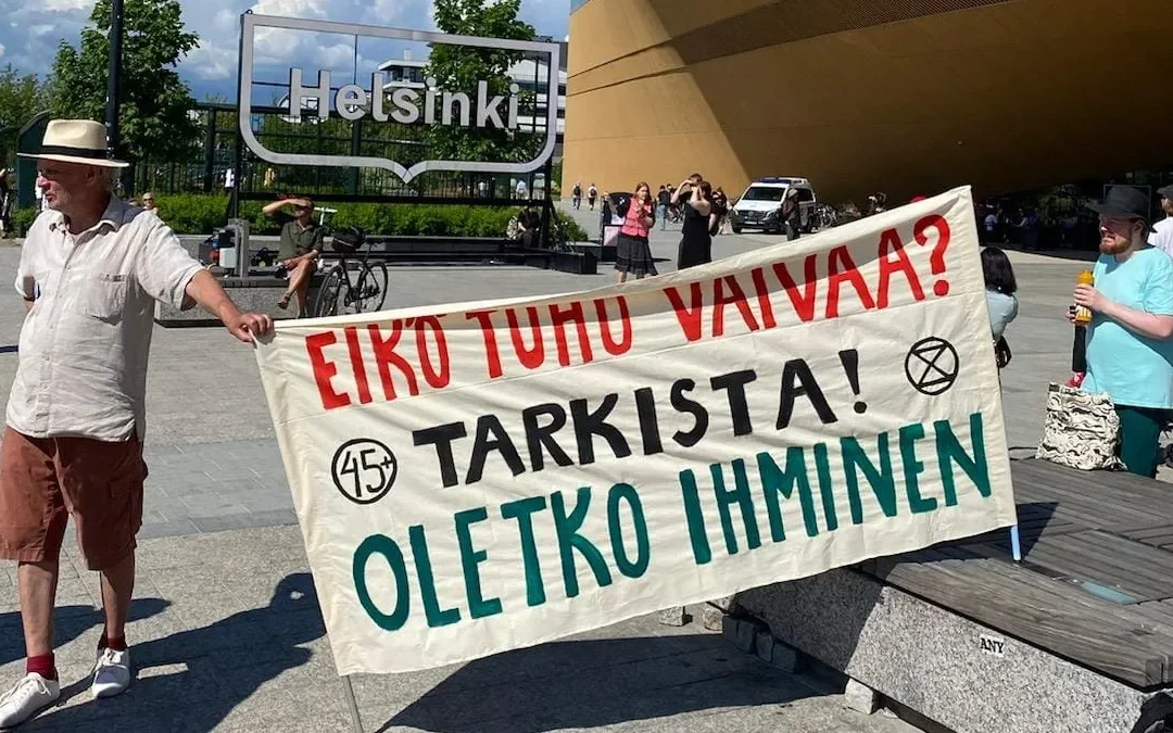 Citizens file impeachment case against government – Espoo’s Aki Saariaho involved